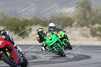 media/Jan-15-2026-Racers Edge (Thu) [[dfebeb70ab]]/3-B Group/Session 4 (Turn 5)/